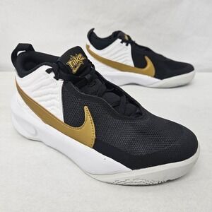 Nike Team Hustle D 10 Basketball Shoes CW6735-002 Black Gold White Kid's Size 4Y